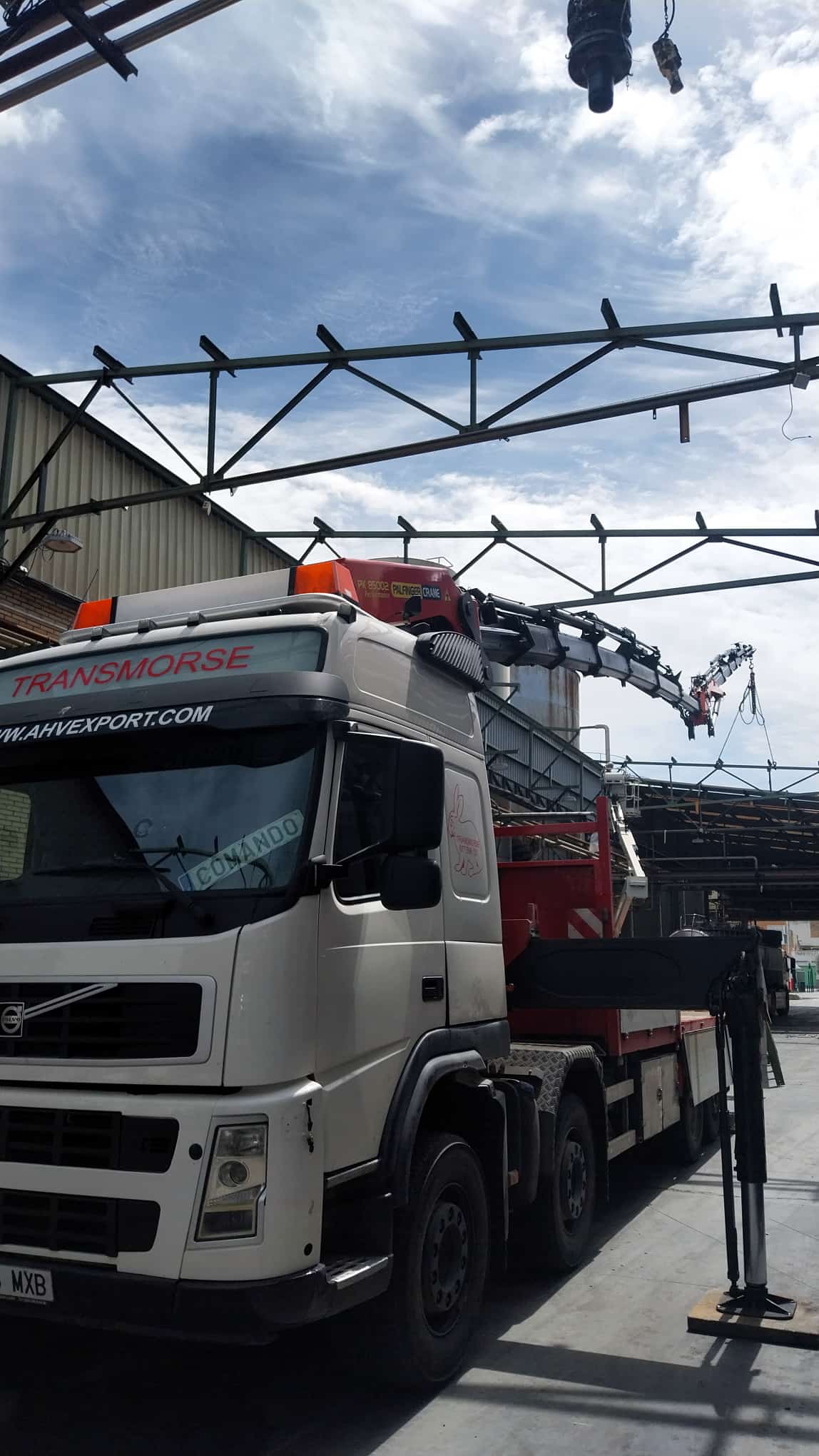 Montaje de estructuras en espacios reducidos